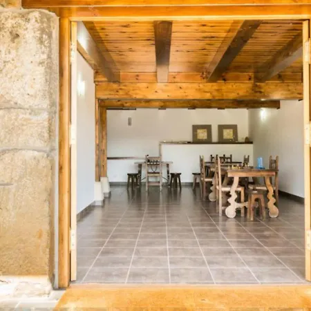 2 Bedrooms 8951 Apartamento *